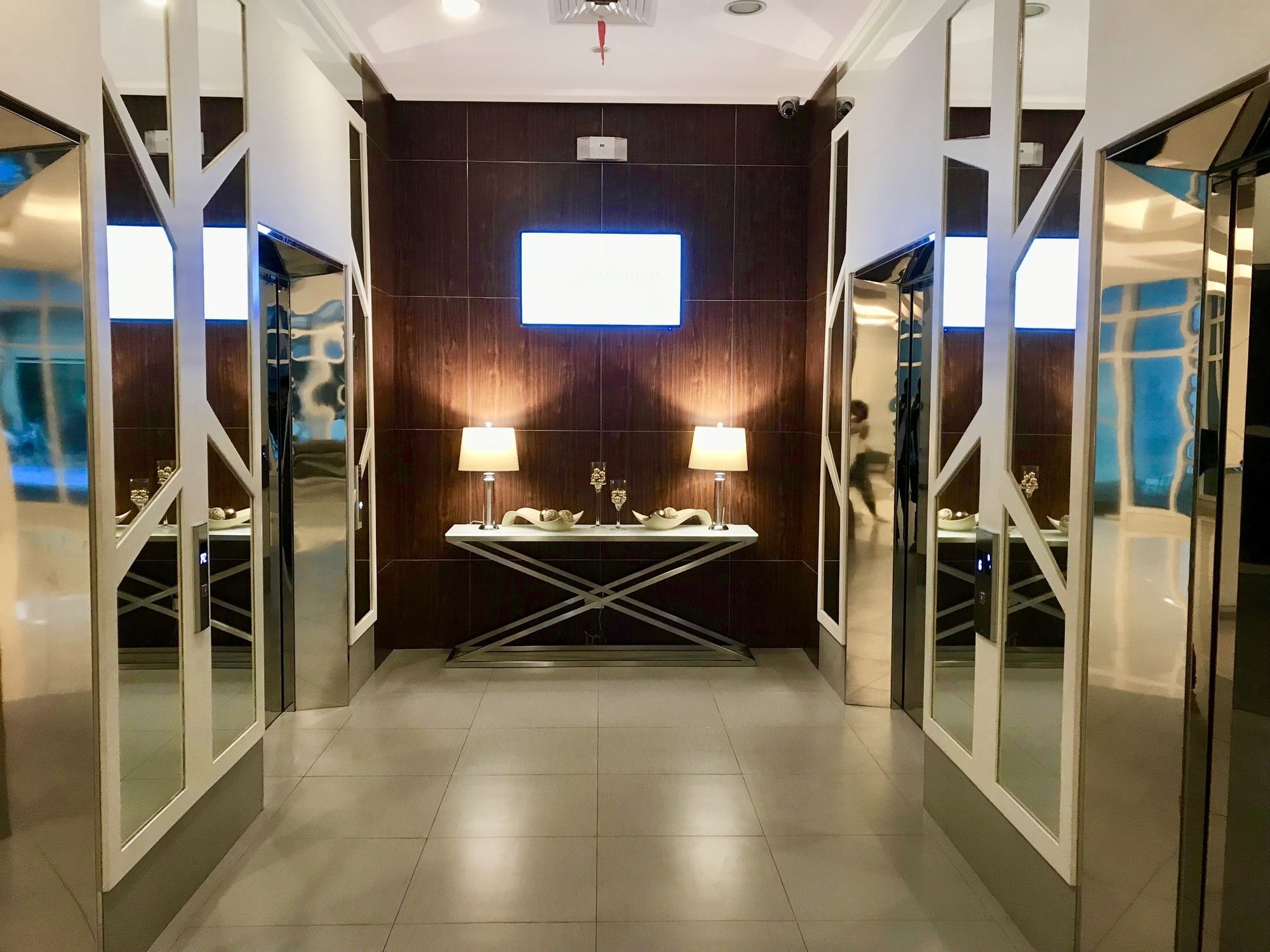 The Beacon Serviced Residences Makati City Bagian luar foto