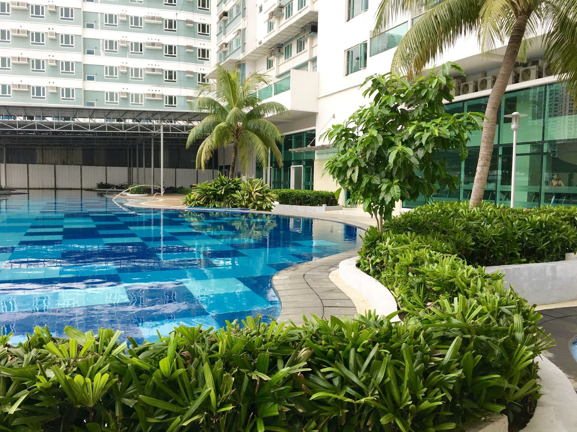 The Beacon Serviced Residences Makati City Bagian luar foto
