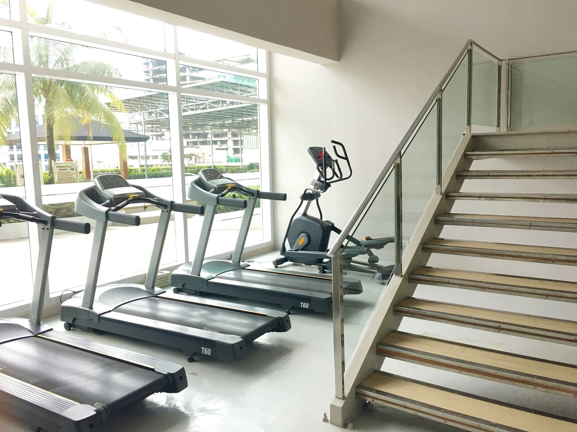 The Beacon Serviced Residences Makati City Bagian luar foto